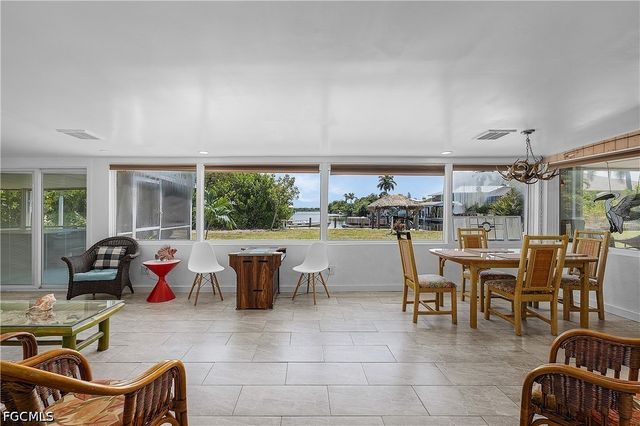 5387 Marina DR, Bokeelia, FL 33922
