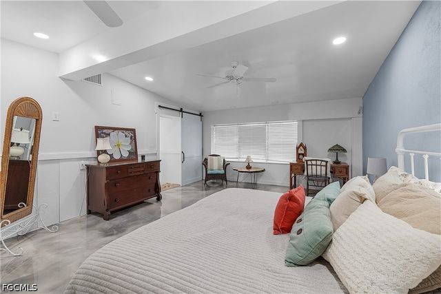 5387 Marina DR, Bokeelia, FL 33922