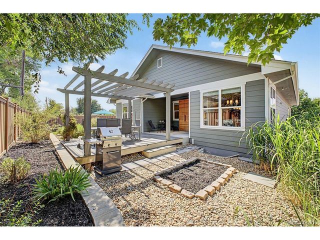 799 Kendall Ct, Lakewood, CO 80214