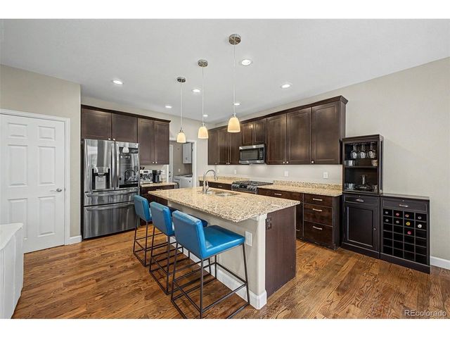 799 Kendall Ct, Lakewood, CO 80214
