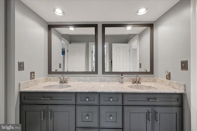 40 BELLCHASE, Pikesville, MD 21208