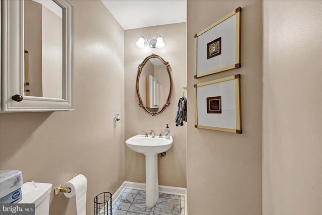 40 BELLCHASE, Pikesville, MD 21208