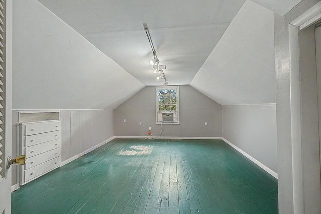 5185 MARY STARNES DR, Memphis, TN 38117