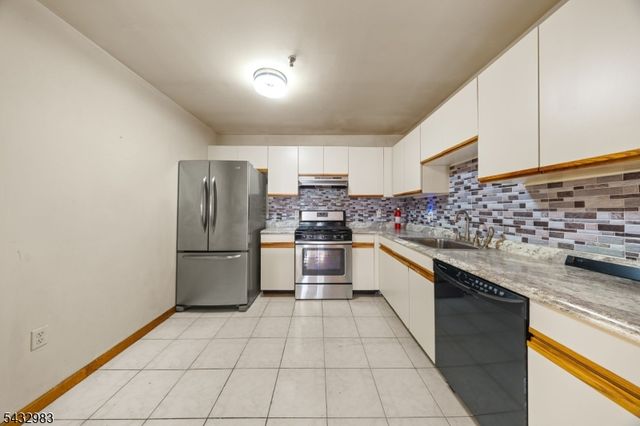 56 Ferguson St C1, Newark City, NJ 07105