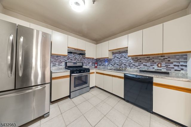 56 Ferguson St C1, Newark City, NJ 07105