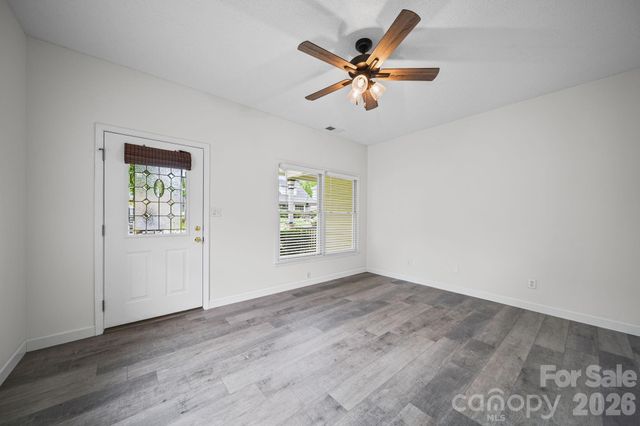 1625 Begonia Way, Rock Hill, SC 29732