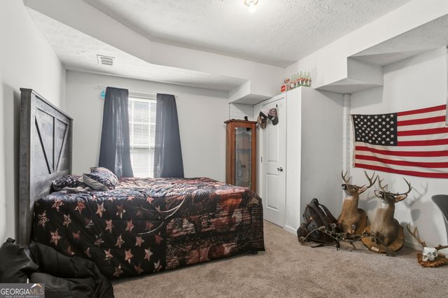 464 Old Carrollton Road, Newnan, GA 30263