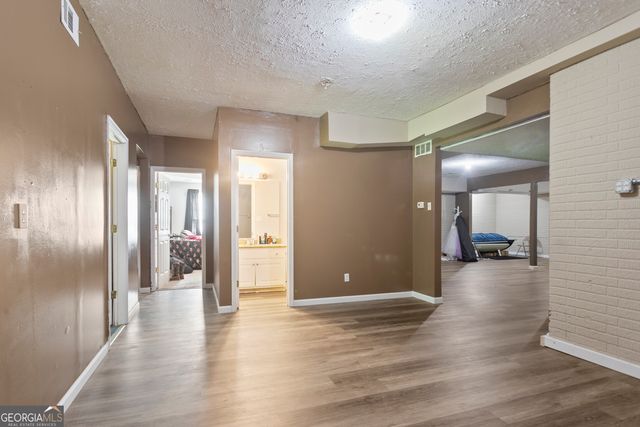 464 Old Carrollton Road, Newnan, GA 30263