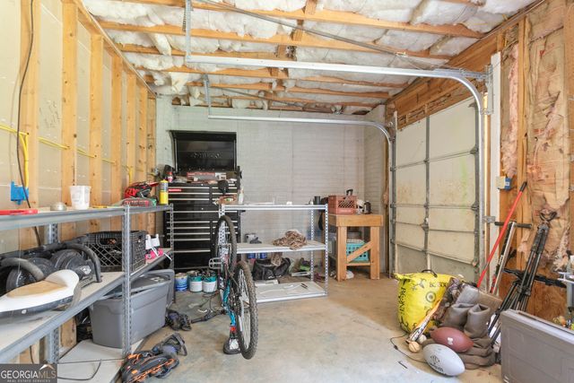 464 Old Carrollton Road, Newnan, GA 30263