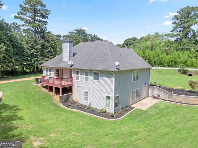 464 Old Carrollton Road, Newnan, GA 30263