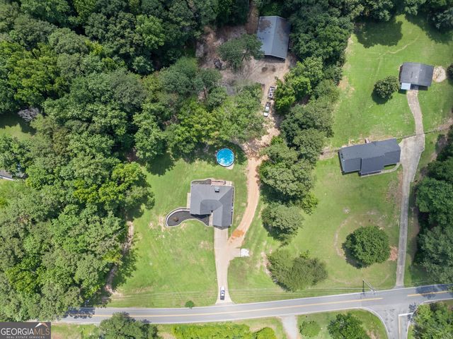 464 Old Carrollton Road, Newnan, GA 30263