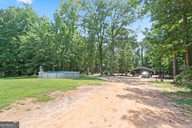 464 Old Carrollton Road, Newnan, GA 30263