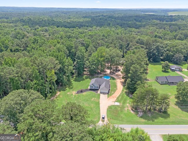 464 Old Carrollton Road, Newnan, GA 30263