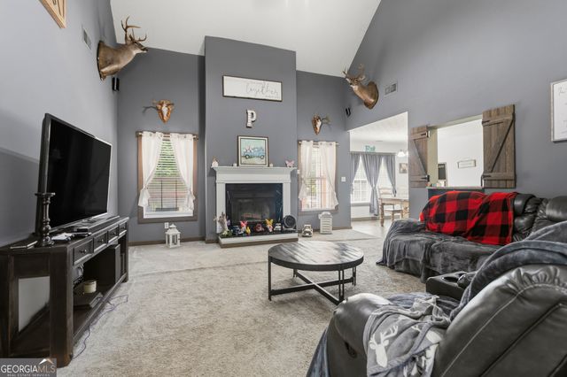 464 Old Carrollton Road, Newnan, GA 30263