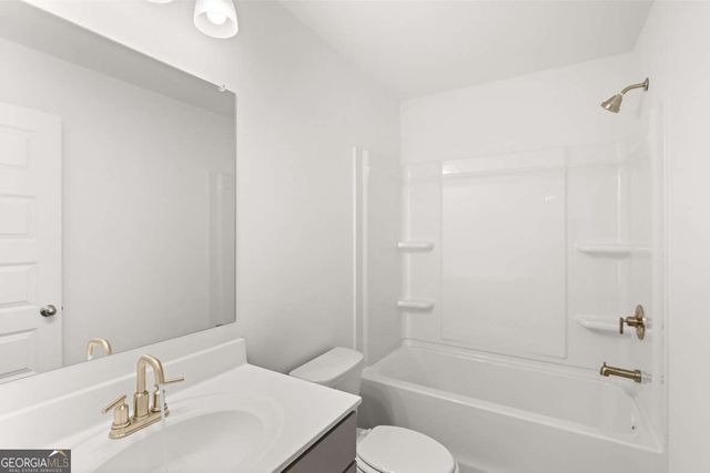 2077 Winged Elm Way, Lawrenceville, GA 30045