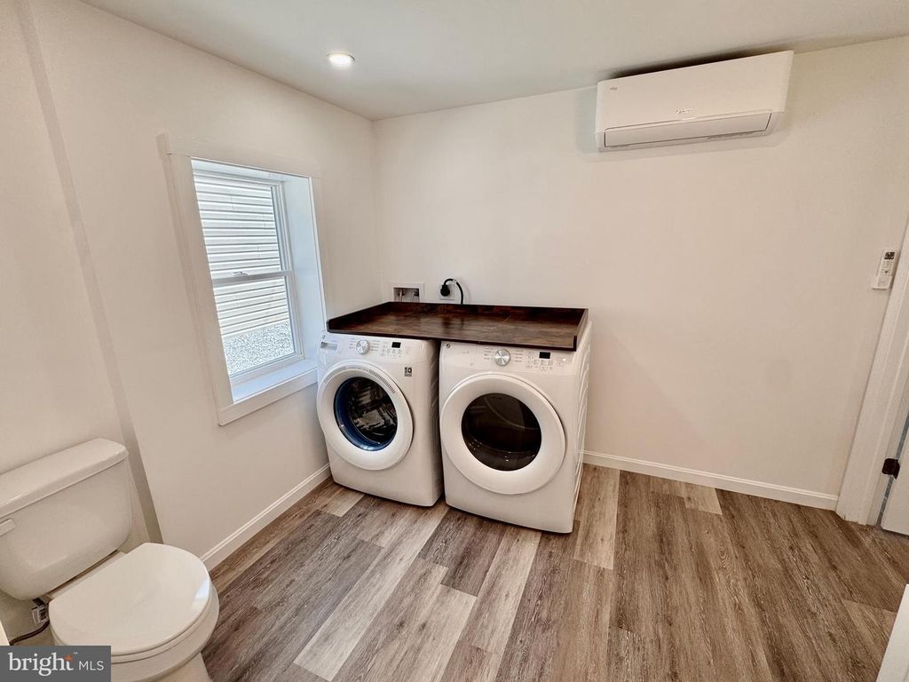 Image 18 of property listing at 231 OLDTOWN RD, Goldsboro, MD 21636