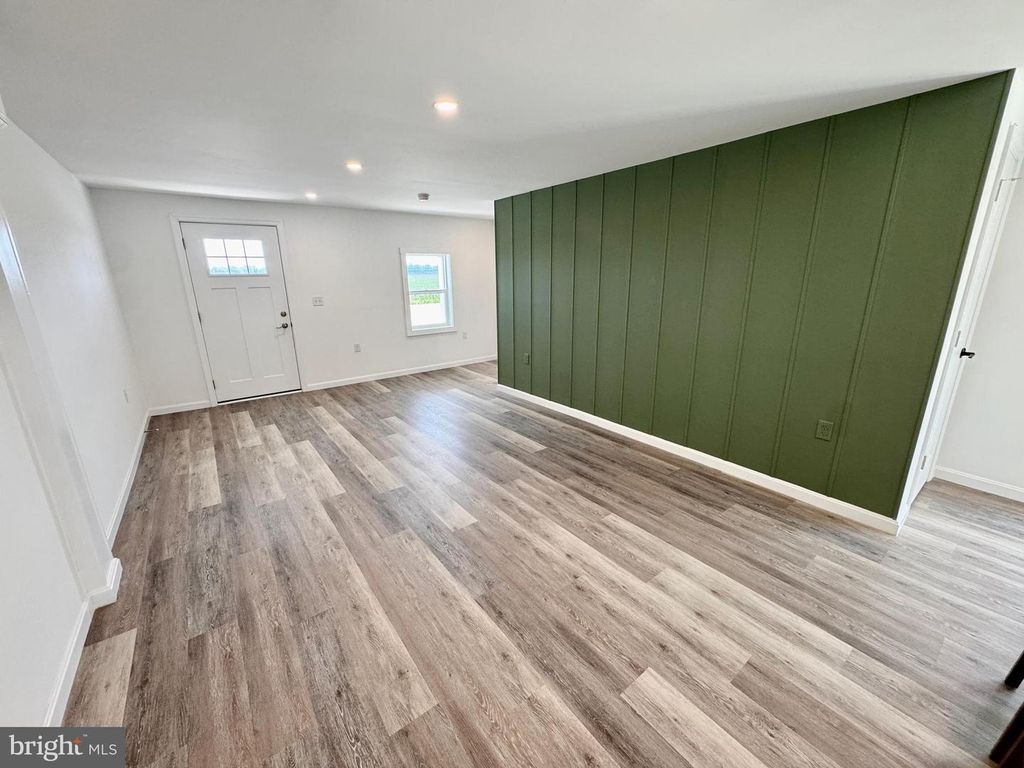 Image 6 of property listing at 231 OLDTOWN RD, Goldsboro, MD 21636