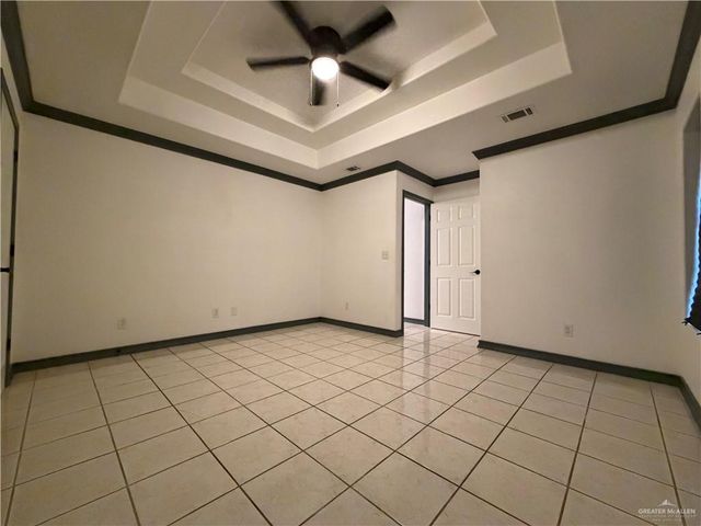 233 River Oak Avenue, Rio Grande City, TX 78582