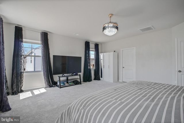 2094 WHITHORN HILL, Jeffersonton, VA 22724