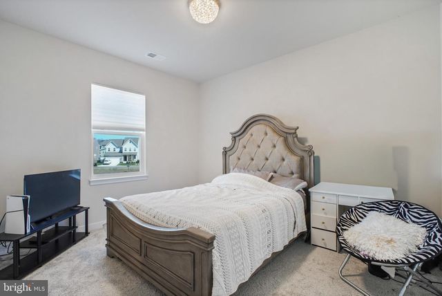 2094 WHITHORN HILL, Jeffersonton, VA 22724