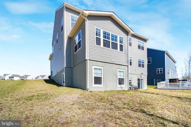 2094 WHITHORN HILL, Jeffersonton, VA 22724