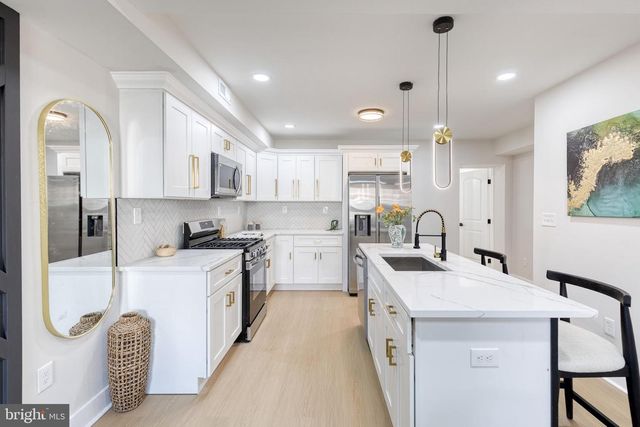 3721 MANCHESTER AVE, Baltimore, MD 21215