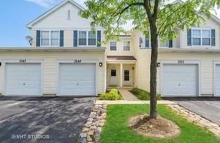 3149 Falling Waters Lane, Lindenhurst, IL 60046