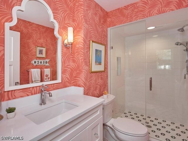 430 10th AVE S 305, Naples, FL 34102