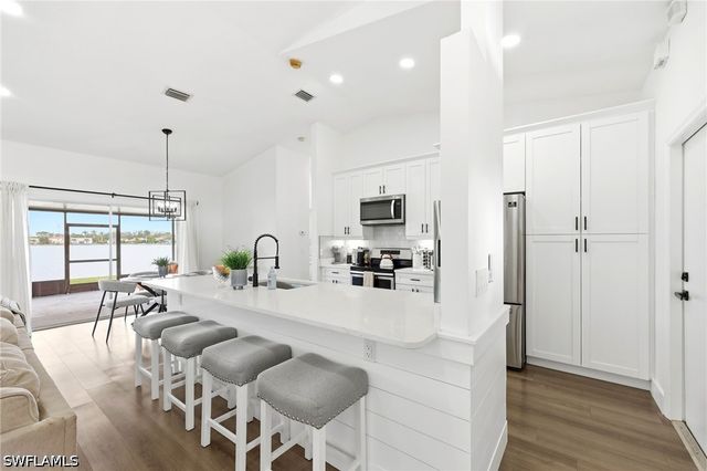 7287 Mill Pond CIR, Naples, FL 34109