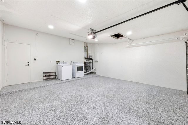 7287 Mill Pond CIR, Naples, FL 34109