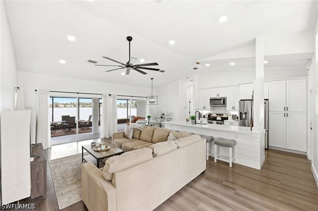 7287 Mill Pond CIR, Naples, FL 34109