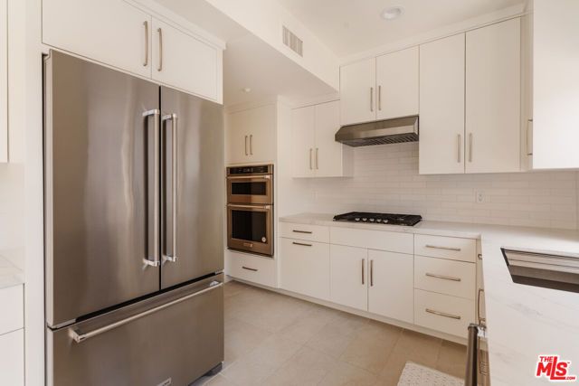 121 N Almont Drive 304, Beverly Hills, CA 90211
