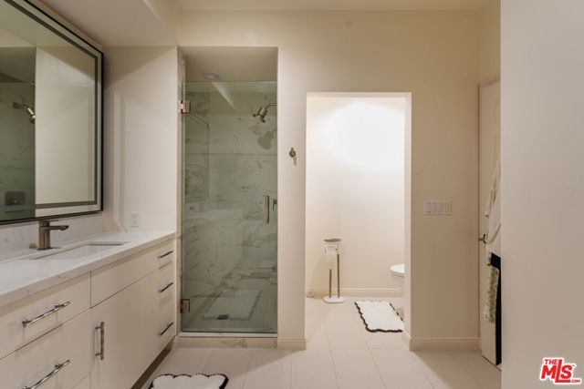121 N Almont Drive 304, Beverly Hills, CA 90211
