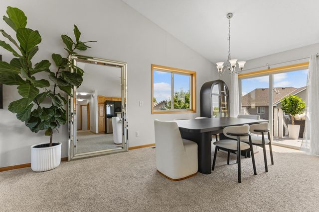22486 Cantrel Way, Farmington, MN 55024