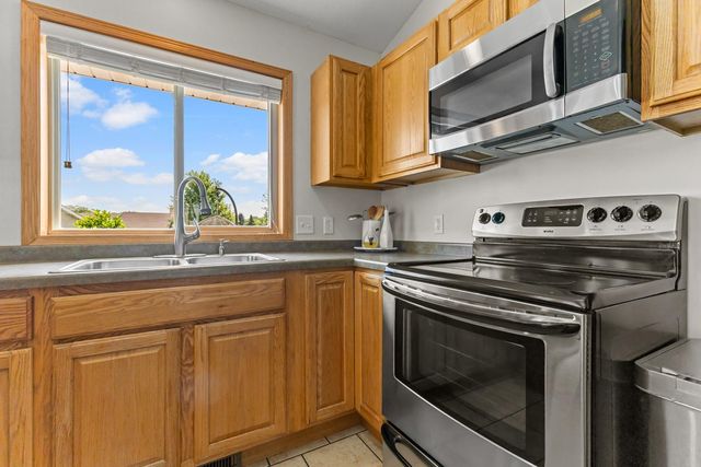 22486 Cantrel Way, Farmington, MN 55024