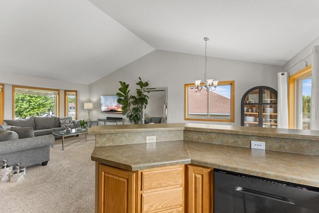 22486 Cantrel Way, Farmington, MN 55024