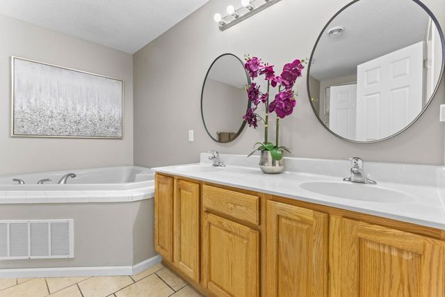 22486 Cantrel Way, Farmington, MN 55024