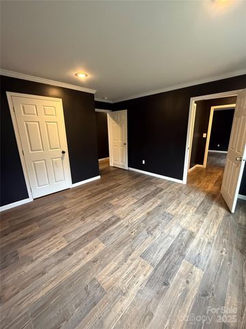 824 Dillsboro Road, Sylva, NC 28779
