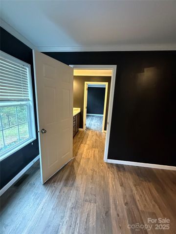 824 Dillsboro Road, Sylva, NC 28779