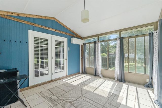 917 Barrington CT, Chesapeake, VA 23322