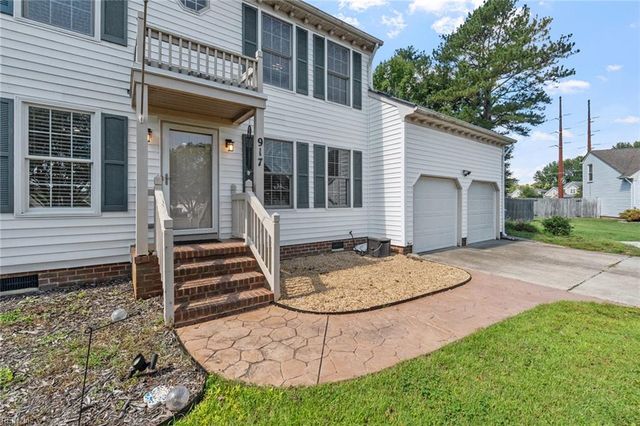 917 Barrington CT, Chesapeake, VA 23322