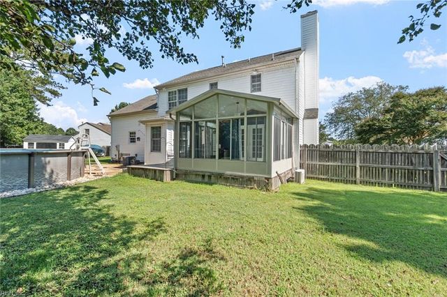 917 Barrington CT, Chesapeake, VA 23322