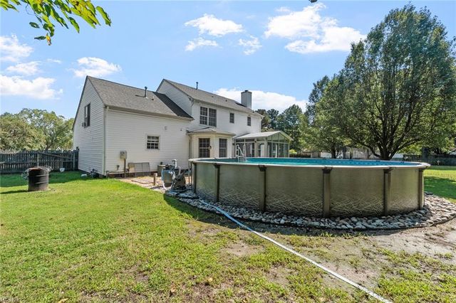 917 Barrington CT, Chesapeake, VA 23322