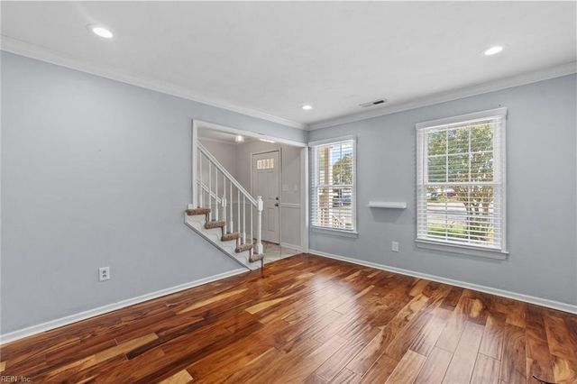 917 Barrington CT, Chesapeake, VA 23322