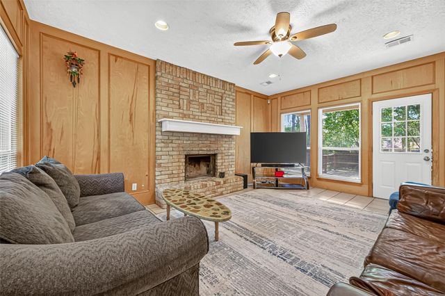 12340 Rollingwood Loop, Conroe, TX 77303