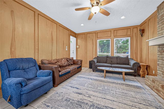 12340 Rollingwood Loop, Conroe, TX 77303