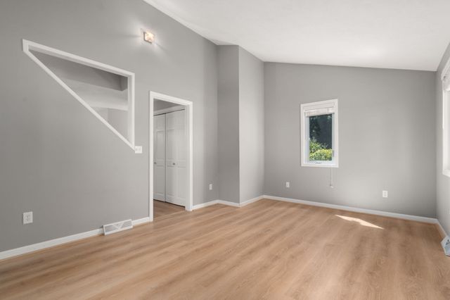 31 Blithewood Ave 205, Worcester, MA 01604