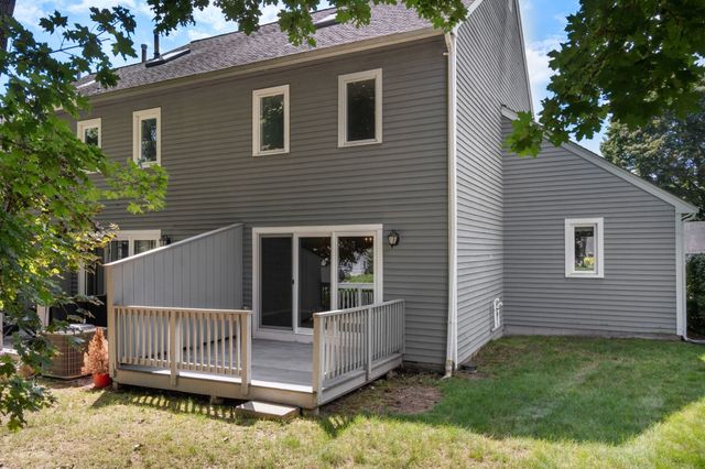 31 Blithewood Ave 205, Worcester, MA 01604