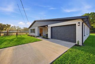 2711 WASHINGTON ROAD, Valrico, FL 33594