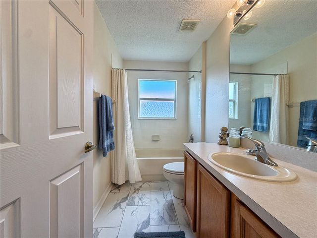 259 CENTER OAK CIRCLE, Spring Hill, FL 34609